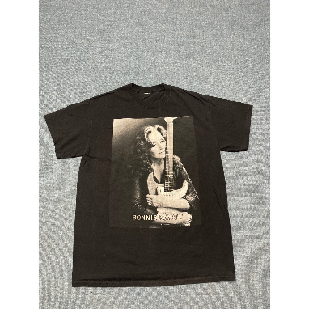 Bonnie Raitt Graphic T-Shirt Black Short Sleeve Music Artist Concert Tee Mens M